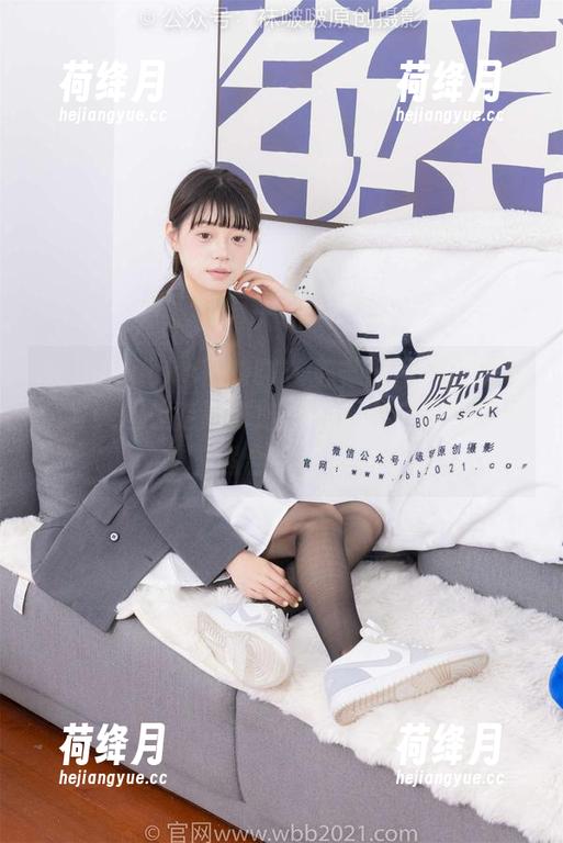 BoBoSocks袜啵啵 - 苏苏的两双高跟鞋：好美图但走路时脑袋里都是“这鞋真不适合我”。