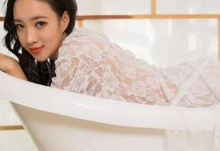 GIRLT果团网 – 黑色的裙摆，王婉悠在线，只想追着那张美图跑。