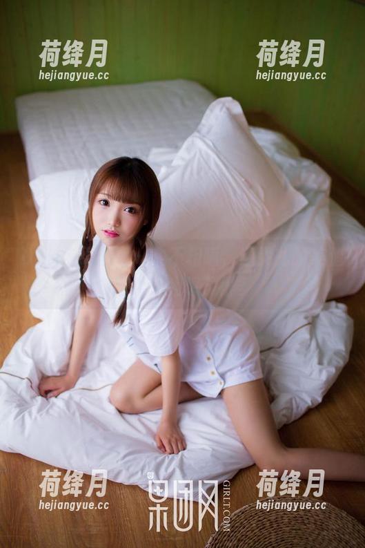 GIRLT果团网 - 实不相瞒，通灵儿的美腿图集让我想了很多