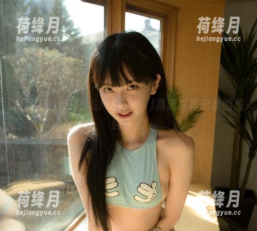 校园里的反差：GMS(고말숙)高清写真记录的校园生活