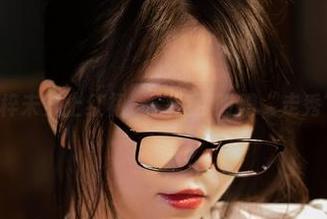 当Leah梓未穿上红裙——免费附赠“走秀”时间！
