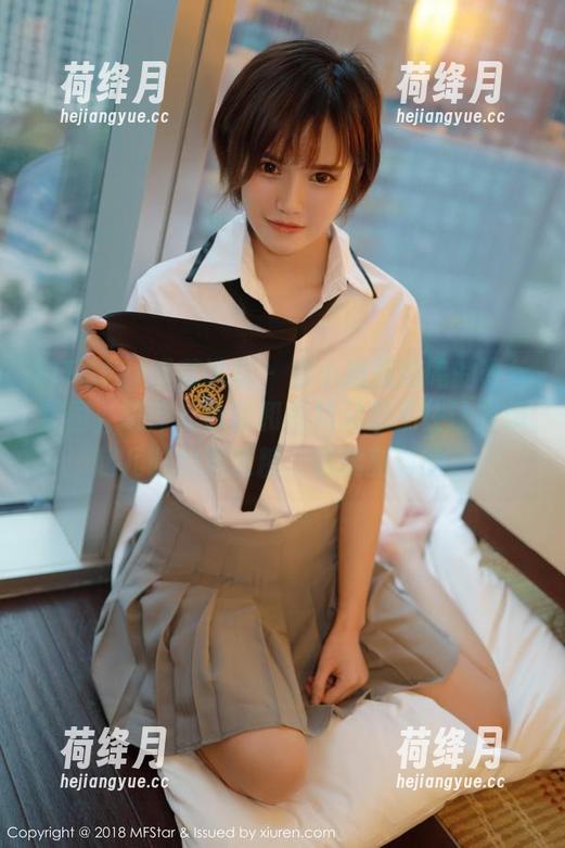 MFStar模范学院 - 看小奶瓶呜呜的蕾丝美图，眼前的色彩和形状又忍不住让我想起儿时的泡泡糖，满满甜甜的。