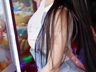 MiiTao蜜桃社 – 这组E杯奶茶女友分享，图包里的每一秒都是“心动”信号。