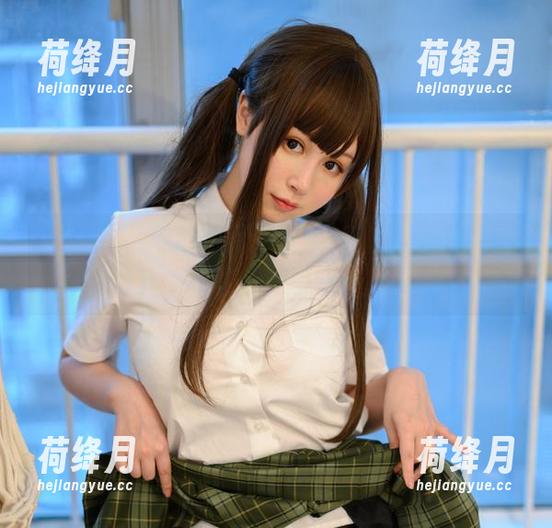 PAKI酱的私拍校服套图，一次看完妥妥的校园回忆杀呀
