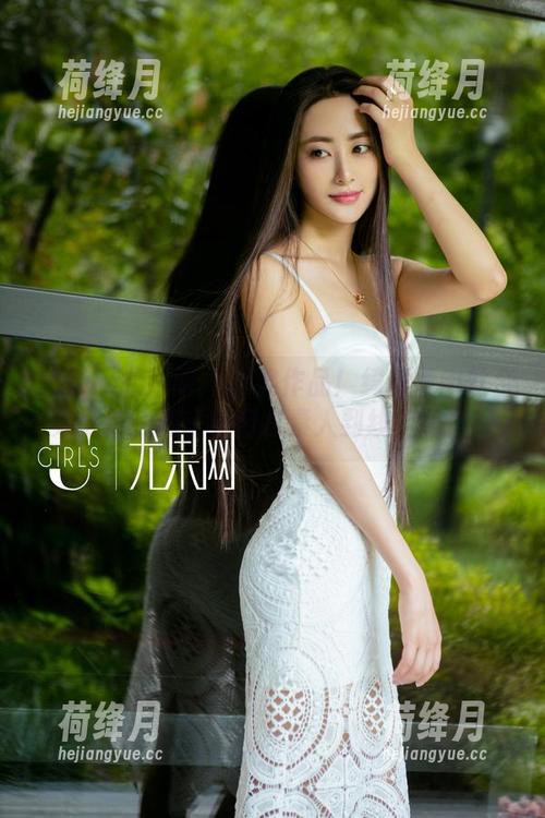 UGirls尤果网 - 获奖作品！绮里嘉肉丝合集更新，见证如何从素人到线上相声！