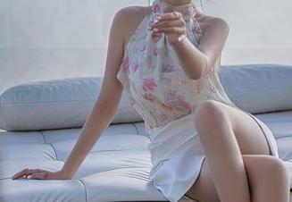 Xiuren秀人网 – 小茉莉jasmine万圣节合集，别问我怎么选的，随便拍拍而已…
