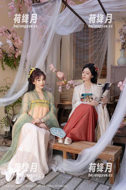 Xiuren秀人网 - 曙光初现，晓梦may的温柔原图响起了肆无忌惮的低语