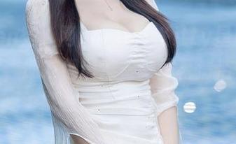 Xiuren秀人网 – 沈佳熹Kitty星辰的美脚原图，朋友们请准备好屏幕清洁剂，可能会留下指纹哦！
