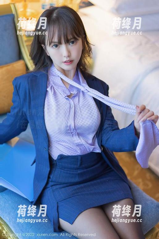 Xiuren秀人网 - 原图直击！王馨瑶yanni在私房里演绎‘少女心’的真实面目
