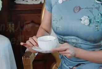 Xiuren秀人网 – 原图时代：舌尖上的菊花ace携手天使们的写真合集？