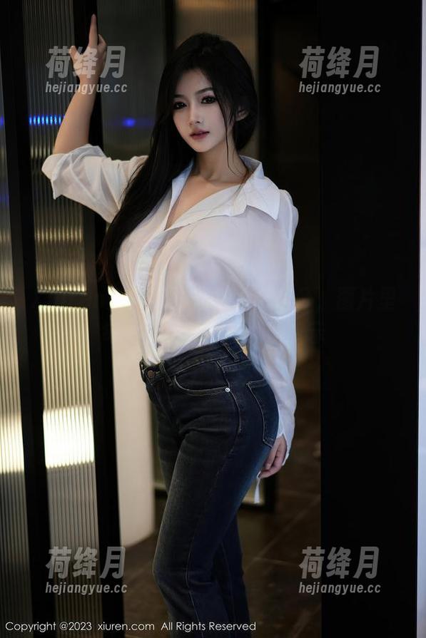 Xiuren秀人网 - 短裙加金妍兮,图片里每一处细节都充满了暗示 Xiuren秀人网 - 短裙加金妍兮,图片里每一处细节都充满了暗示