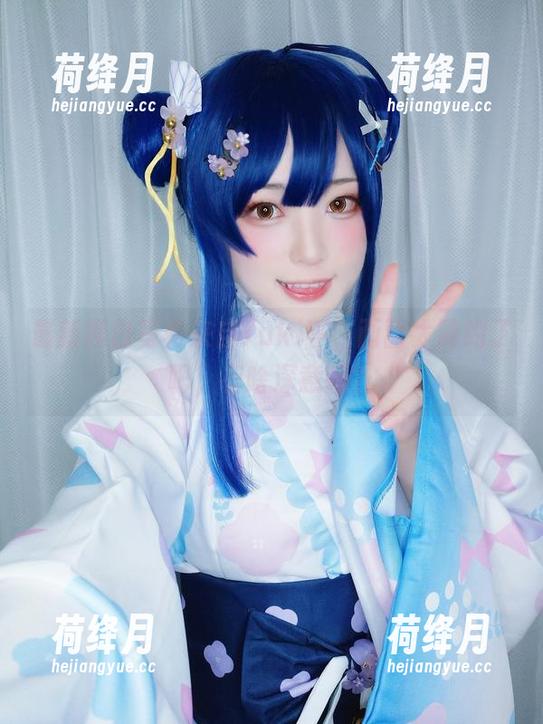 最新黑白写真来自Yuki亭，画面太简约了吧，有啥深意吗？
