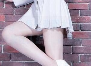 beautyleg – 每一张都太油亮，Antina最新合集让人想по这里停一天！