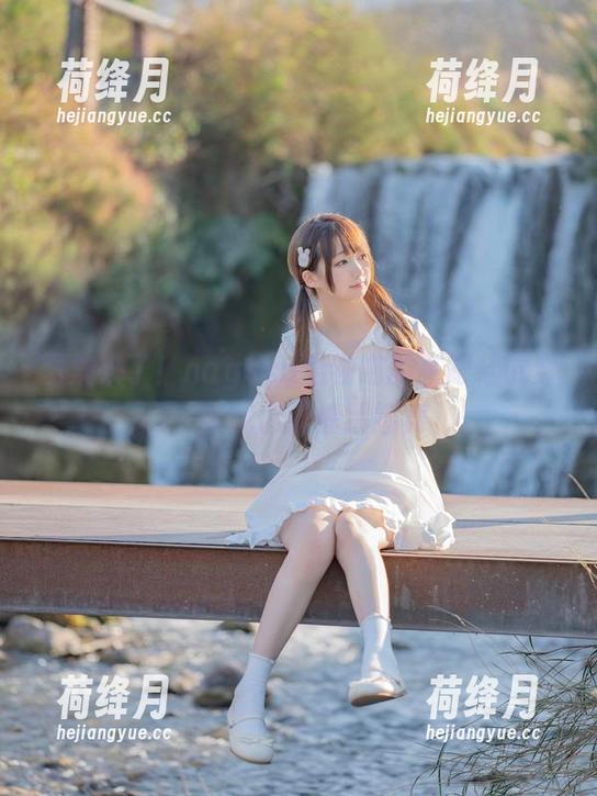 图集来了！nagesa魔物喵的高跟鞋试穿：步伐优雅像踢踏舞