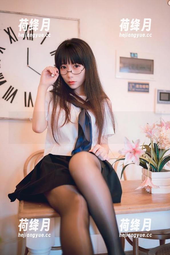 作品大放送：usejan蓝蓝把奶味软糖的甜蜜表现得恰到好处