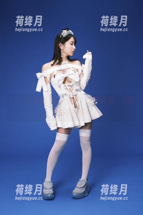 いくみ(育美)的女仆图？资源开箱，让我偷偷看一眼！