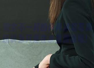 丽柜 – 完全不一样的肖肖泳装写真——我还以为只是在水里游泳呢！