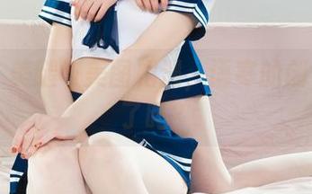 丽柜 – 美腿与美图相遇，语寒的创作跑题了吗？