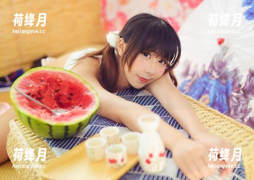 泳池边的九曲Jean，你不看绝对会后悔！美图更新，开启你的想象力！