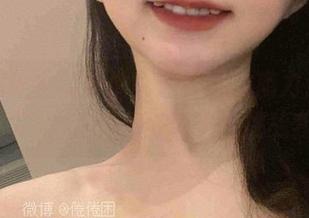 倦倦喵的全黑造型，无圣光的魔力是否也在发酵？这套图好像又在挑战我。