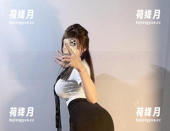 微密圈 - 天使下凡？不，是兔宝妮to新照，快来下载呀，瞧瞧这气质！