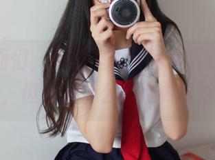 兔玩映画们，图集里俏皮制服真让人想赞一个，但还有什么比这更奇妙吗？