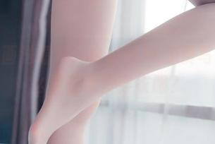 兔玩映画送福利！白衬衫JK免费写真，怎么看都像没穿衣服？