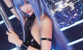 厨房+办公室=冬马路纱的奇幻作品图集，不懂就问！