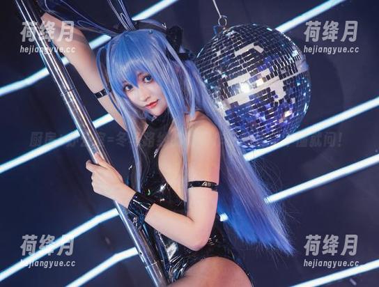 厨房+办公室=冬马路纱的奇幻作品图集，不懂就问！