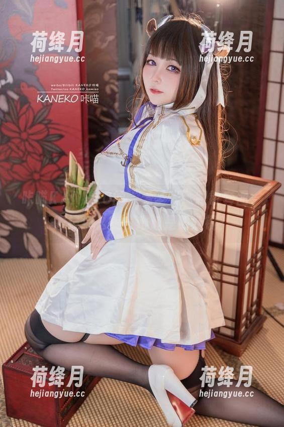 咔喵KANEKO的“无圣光”眼镜套图，眼镜那么美，难道是照妖镜？