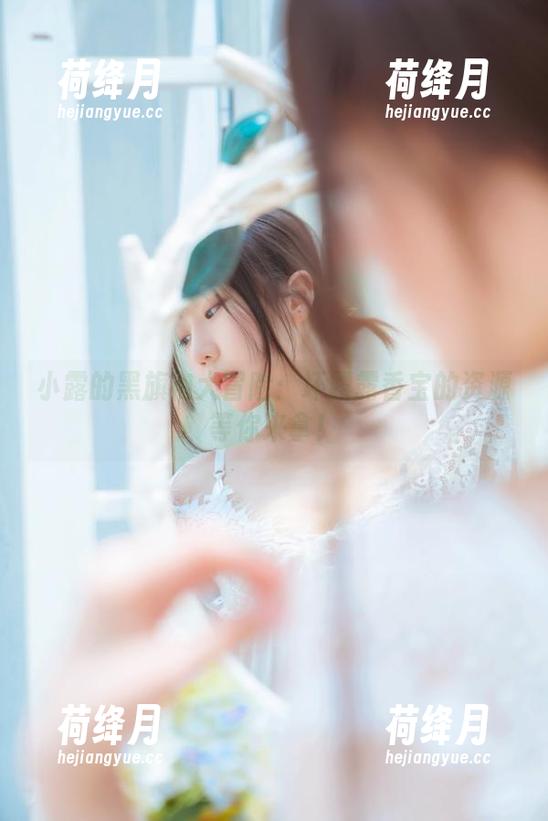 小露的黑旗袍大冒险：坏露露香宝的资源等你来拿！