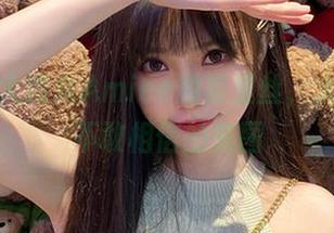 在线看大肉丸Amiee的裤里丝，大胆到你不敢相信的美图