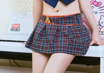 头条女神 – 筱溪的女仆图集上线，在线cue她‘乖巧’的一面！