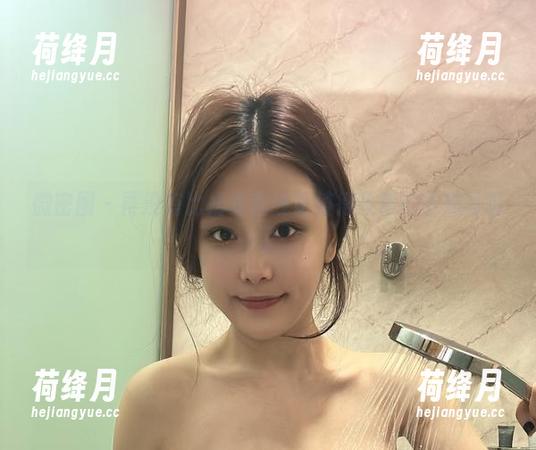微密圈 - 再没有比奶雯在线更值得收藏的学妹写真了