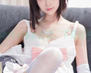 小鹿鹿shika内衣抒情，下载你的悸动吧