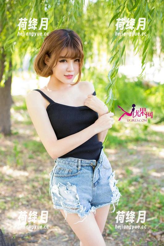 尤果网 - 杨晨晨的白衬衫，果然是这图包的重点啊！