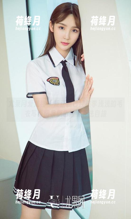 尤果网爱尤物 - 反正我已经被李浅浅的毛衣写真图集颜色撩到无法自拔