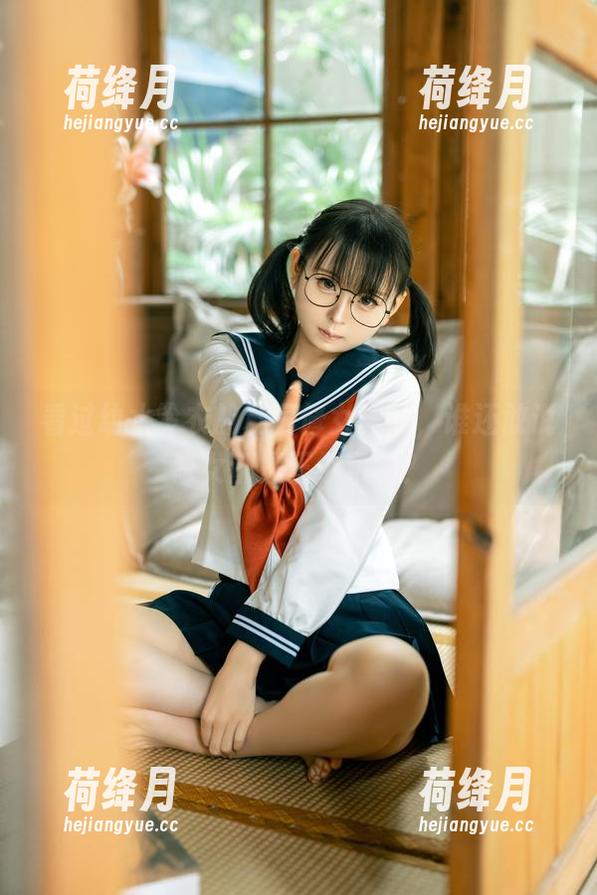 看过幼水铃衣的私房修女原图，谁还敢说修女都是正经角色？