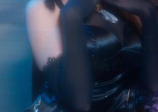 免费看拖拉大王的写真，那个高叉兔女郎，一定会哈喇人心。