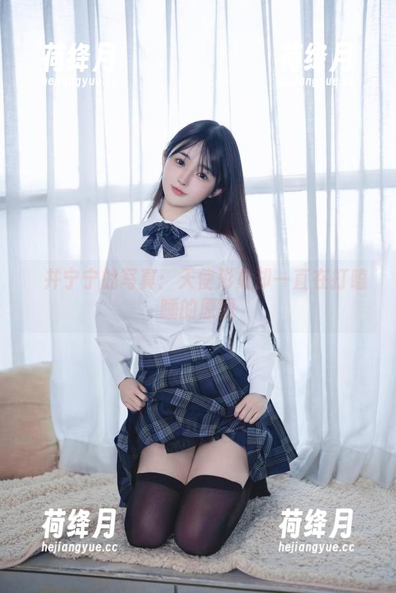桜井宁宁的写真：天使形象却一直在打瞌睡的原图