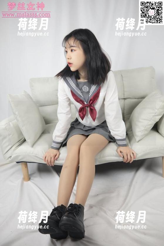 梦丝女神 - 最新的灵唯体操服大片，其实我还期待她来做个翻跟头，但现实是……这太困难了！