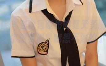 模范学院 – 在甜筒晓彤的夏天美图里在线捉虫，偶尔想到那些意想不到的小惊喜。