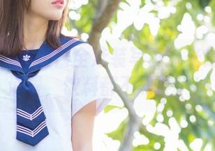 爱蜜社 – 萌白酱全泳装写真：光是看就能消暑，饮料都不需要了！