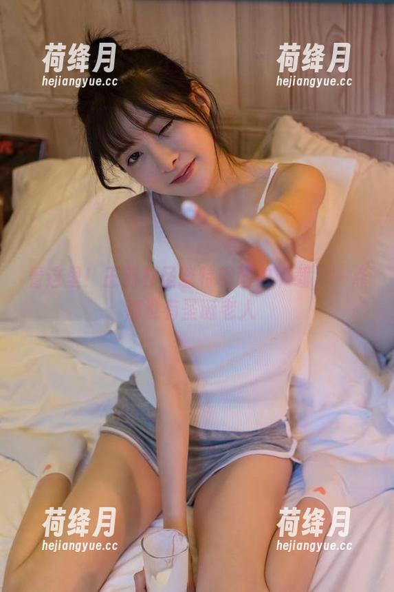 看这里！王羽杉圣诞特辑图包下载，一点都没有圣诞老人★