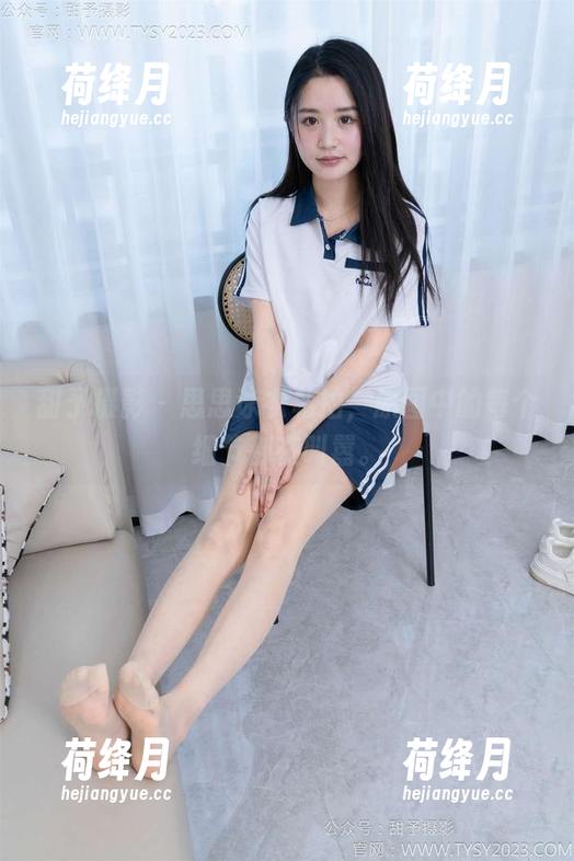 甜予摄影 - 思思泳衣私拍，原图中的每个细节都在叫嚣。
