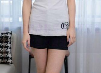 甜予摄影 – 艺艺皮鞋写真，不插电的美，我想换双鞋！