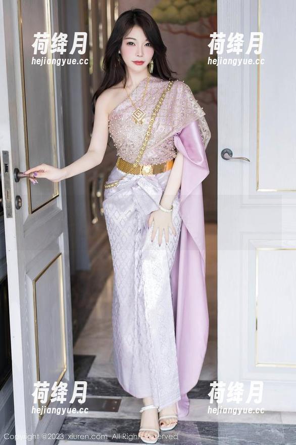 秀人网 - Olivia童安琪的婚纱图包—一场关于白纭与礼服的小型分享会。 秀人网 - Olivia童安琪的婚纱图包—一场关于白纭与礼服的小型分享会。