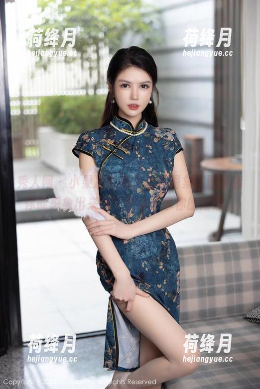秀人网 - 小果冻儿的新套装图集，设计者你能想象出来吗？快来分享你的猜想。