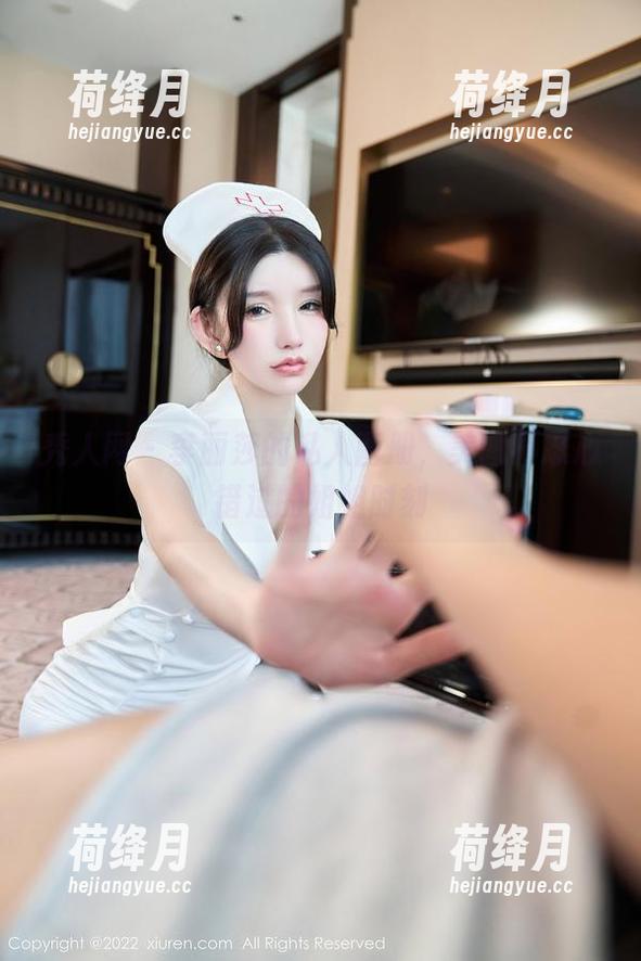 秀人网 - 李丽莎的私人画册，美图不忍心错过的姐姐时刻
