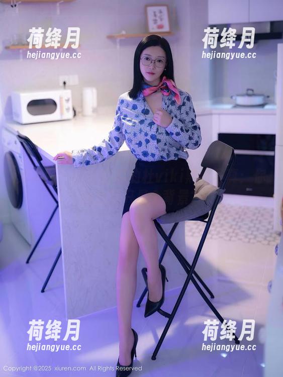 秀人网 - 完全定制的杜viki黑白写真:你以为我只是个背景? 秀人网 - 完全定制的杜viki黑白写真:你以为我只是个背景?